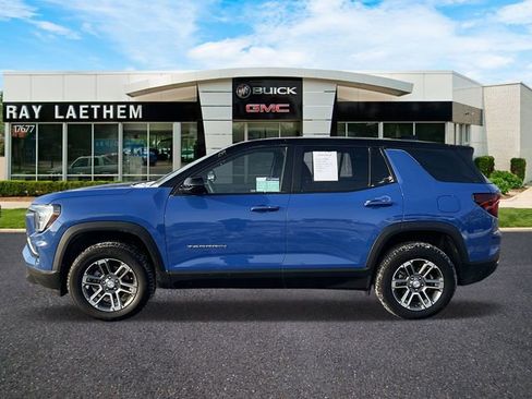 Used 2026 GMC Terrain Elevation image 2