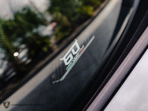 Used 2024 Lamborghini Huracan Sterrato image 37