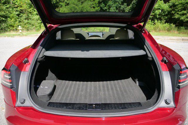 Used 2023 Tesla Model S Plaid AWD/4WD image 31