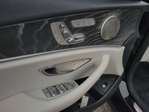 Certified 2022 Mercedes-Benz E 450 4MATIC Sedan image 17