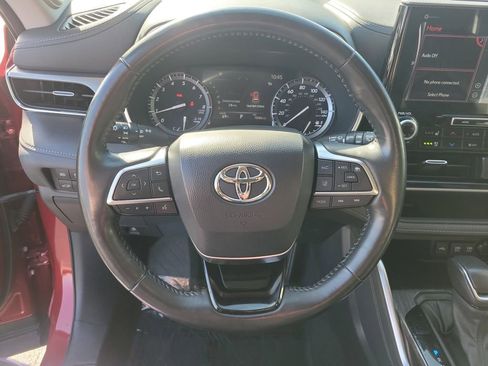 Used 2021 Toyota Highlander Platinum image 28