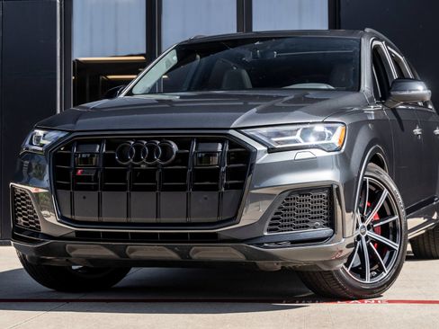 Used 2022 Audi SQ7 Premium Plus AWD/4WD image 3