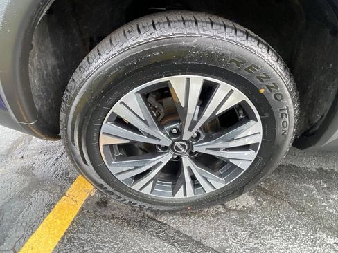 Certified 2023 Nissan Rogue SV AWD/4WD image 28