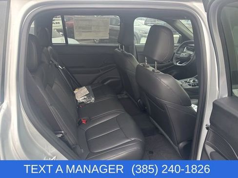 New 2026 Jeep Cherokee Limited image 13