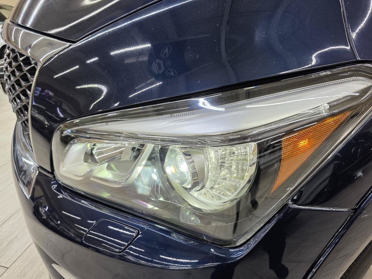 Used 2015 INFINITI QX80 4WD w/ Deluxe Technology Package image 11