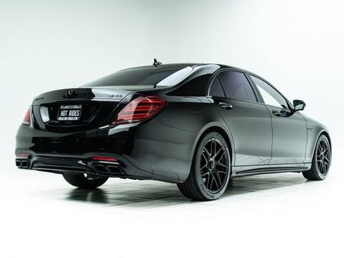 Used 2020 Mercedes-Benz S 63 AMG 4MATIC Sedan w/ Warmth & Comfort Package image 12