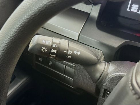 Used 2025 Toyota Tacoma SR5 RWD image 6