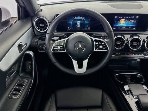 Used 2019 Mercedes-Benz A 220 image 16
