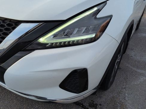 Used 2020 Nissan Murano S image 10