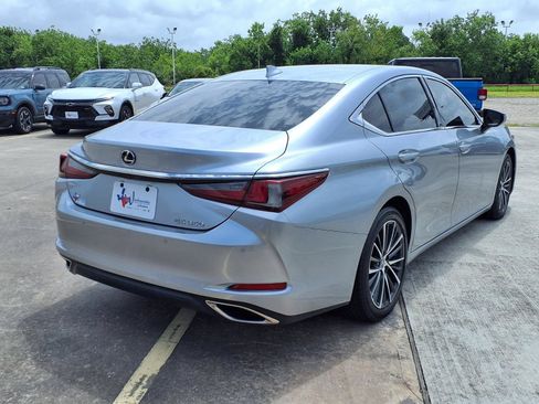 Used 2022 Lexus ES 350 w/ Premium Package FWD image 5
