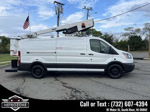 Used 2018 Ford Transit 350 148 Low Roof image 5