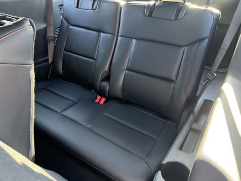 New 2026 Ford Explorer ST-Line w/ Premium Package image 21