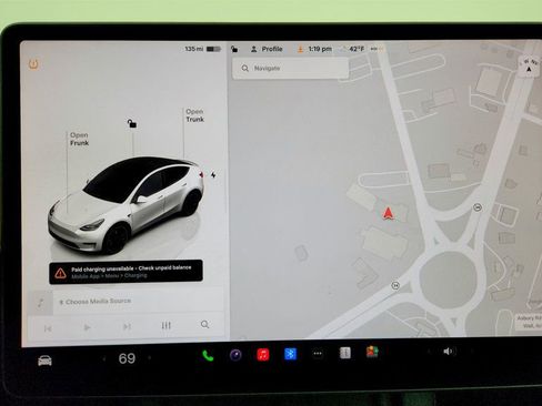 Used 2025 Tesla Model Y Performance image 22