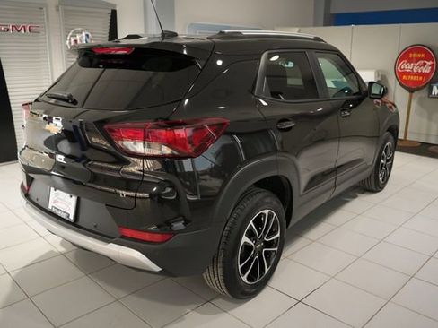 New 2026 Chevrolet TrailBlazer LT w/ Convenience Package image 7