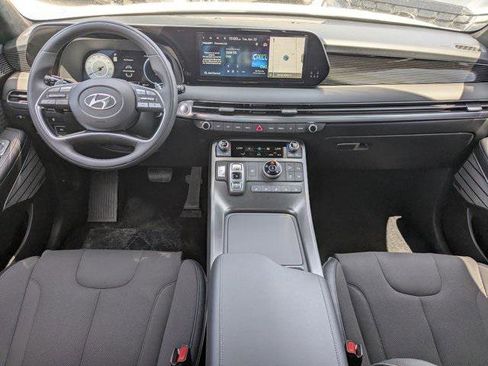 New 2025 Hyundai Palisade Calligraphy image 10