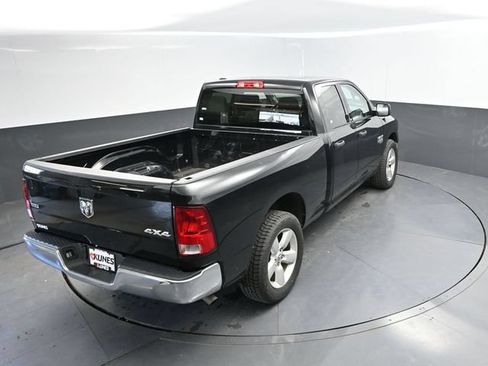 Used 2024 RAM 1500 Classic SLT AWD/4WD image 29