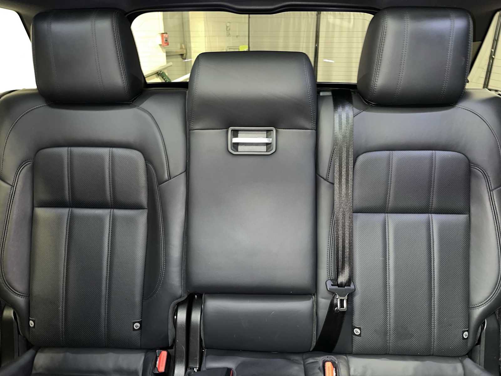 Used 2019 Land Rover Range Rover Sport HSE AWD/4WD image 22