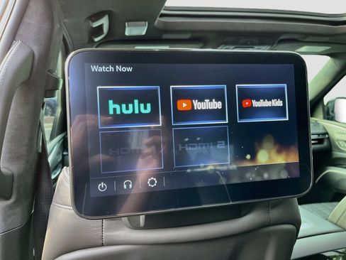 Certified 2024 Cadillac Escalade V AWD/4WD image 34