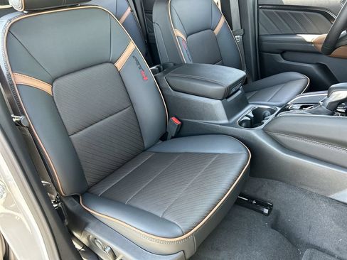 New 2026 GMC Canyon AT4 w/ Technology Plus Package AWD/4WD image 28