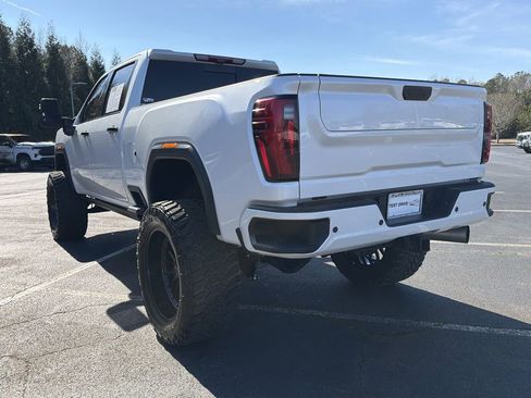 Used 2024 GMC Sierra 2500 Denali w/ Denali Reserve Package image 4