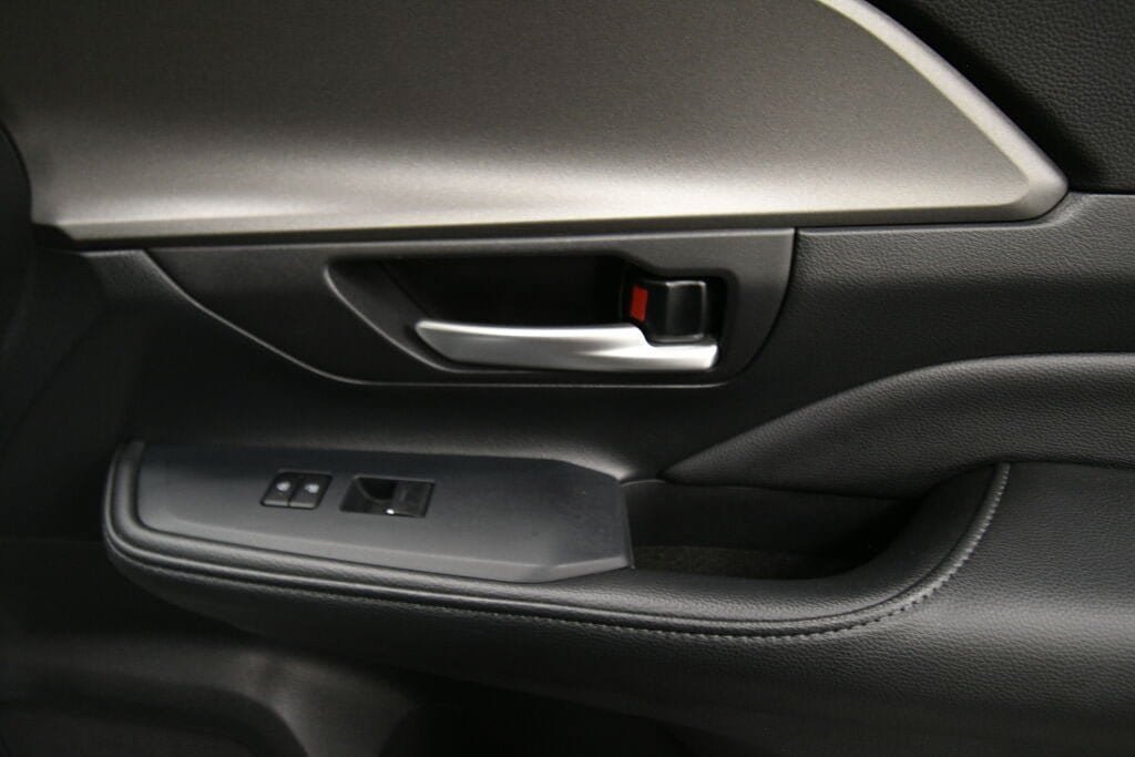 Certified 2025 Toyota Grand Highlander AWD image 31