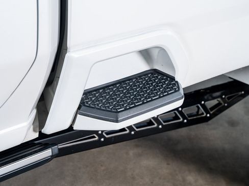 Used 2024 GMC Sierra 2500 Denali Ultimate w/ Max Trailering Package image 24