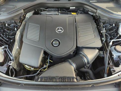 Certified 2026 Mercedes-Benz GLC 300 image 21