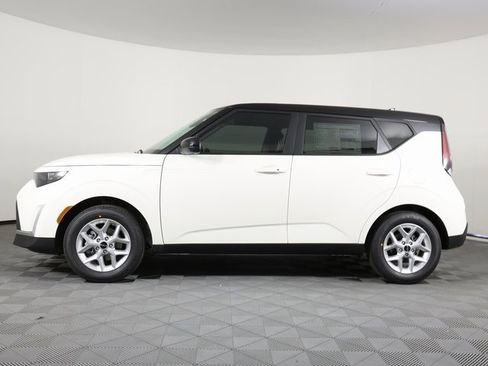 New 2025 Kia Soul S image 6