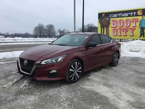 Used 2021 Nissan Altima 2.5 SR w/ SR Premium Package image 7