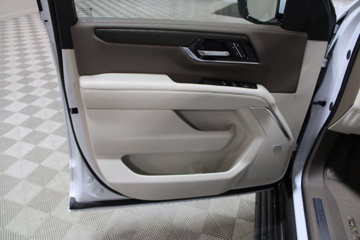 New 2026 GMC Yukon XL Denali w/ Denali Reserve Package AWD/4WD image 20