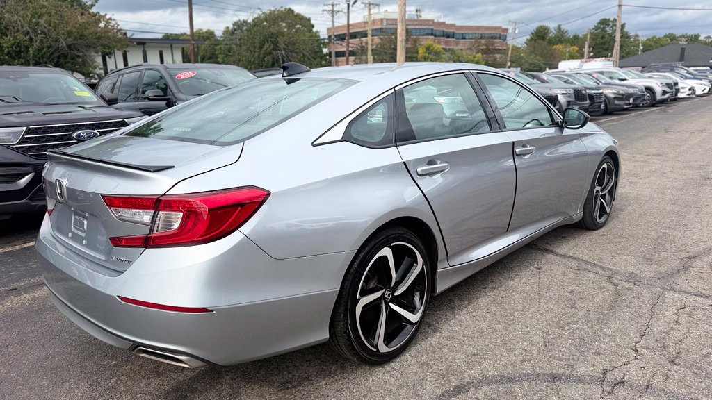 Used 2022 Honda Accord Sport image 9