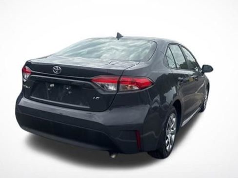 Used 2026 Toyota Corolla LE FWD image 2