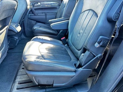 Used 2017 Buick Enclave Premium image 7