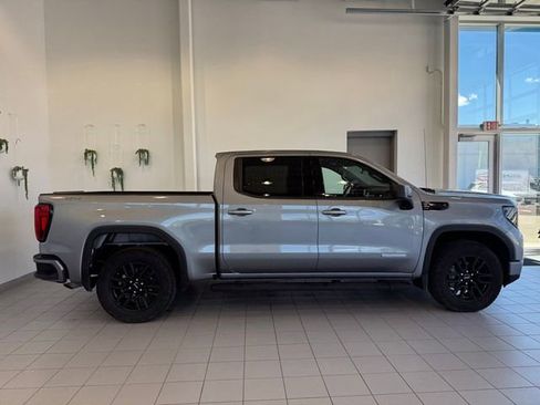 Certified 2024 GMC Sierra 1500 Elevation w/ LPO, Elevation Black Package AWD/4WD image 32