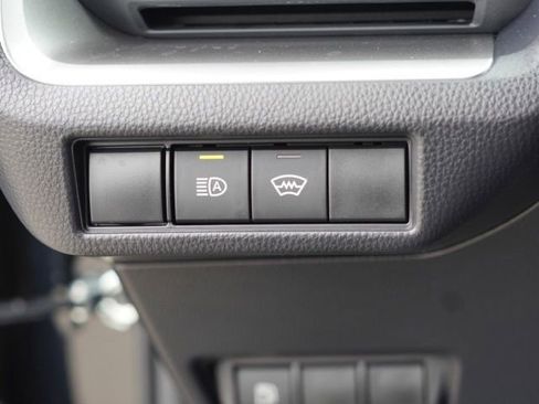 Used 2026 Toyota Prius LE FWD image 14