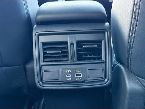 New 2026 Subaru Forester Premium AWD/4WD image 31