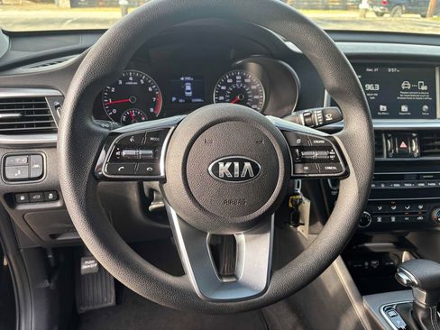 Used 2020 Kia Optima LX image 15