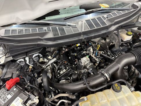 Used 2023 Ford F150 XL image 45