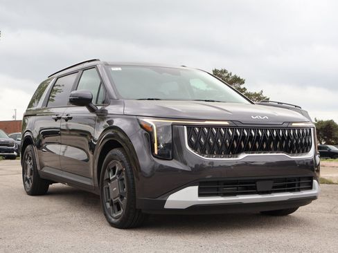 New 2026 Kia Carnival EX FWD image 1