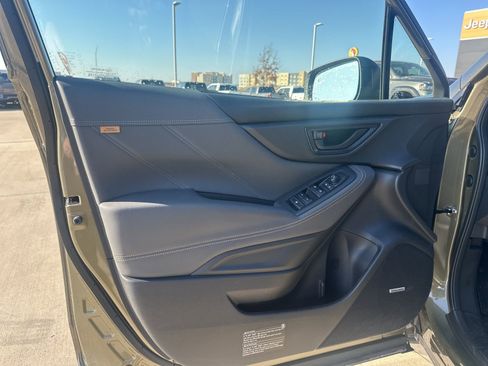 Used 2024 Subaru Forester Wilderness w/ Convenience Package image 11