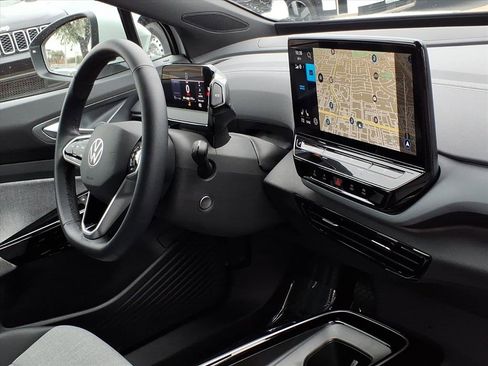 Used 2024 Volkswagen ID.4 2WD image 12