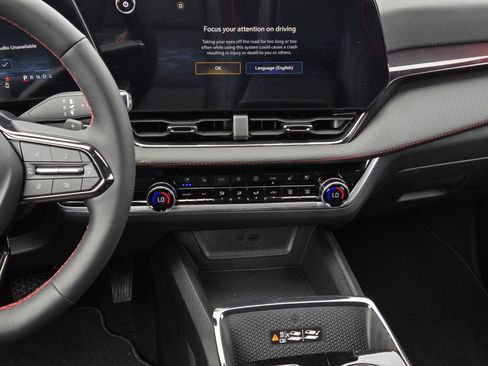New 2026 Chevrolet Equinox RS w/ Convenience Package III FWD image 22