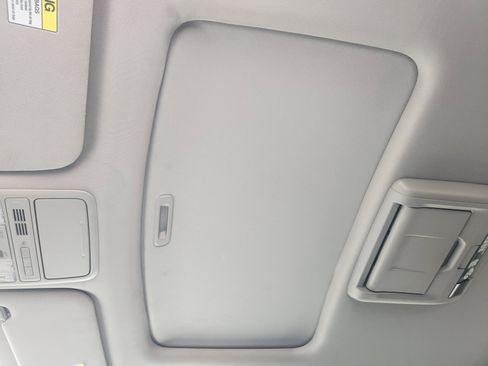 Used 2015 Honda Odyssey EX-L image 26