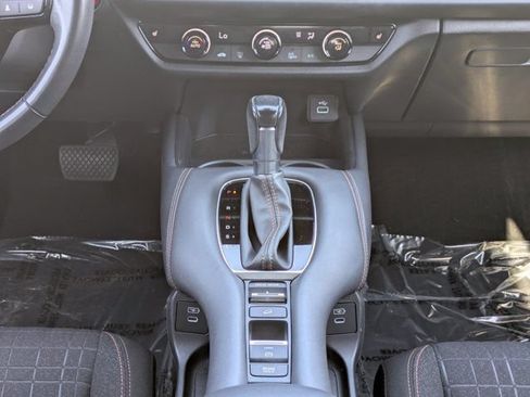 Used 2024 Honda HR-V Sport image 17
