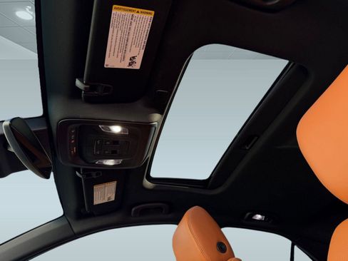 Certified 2024 Cadillac CT4 Premium Luxury image 13