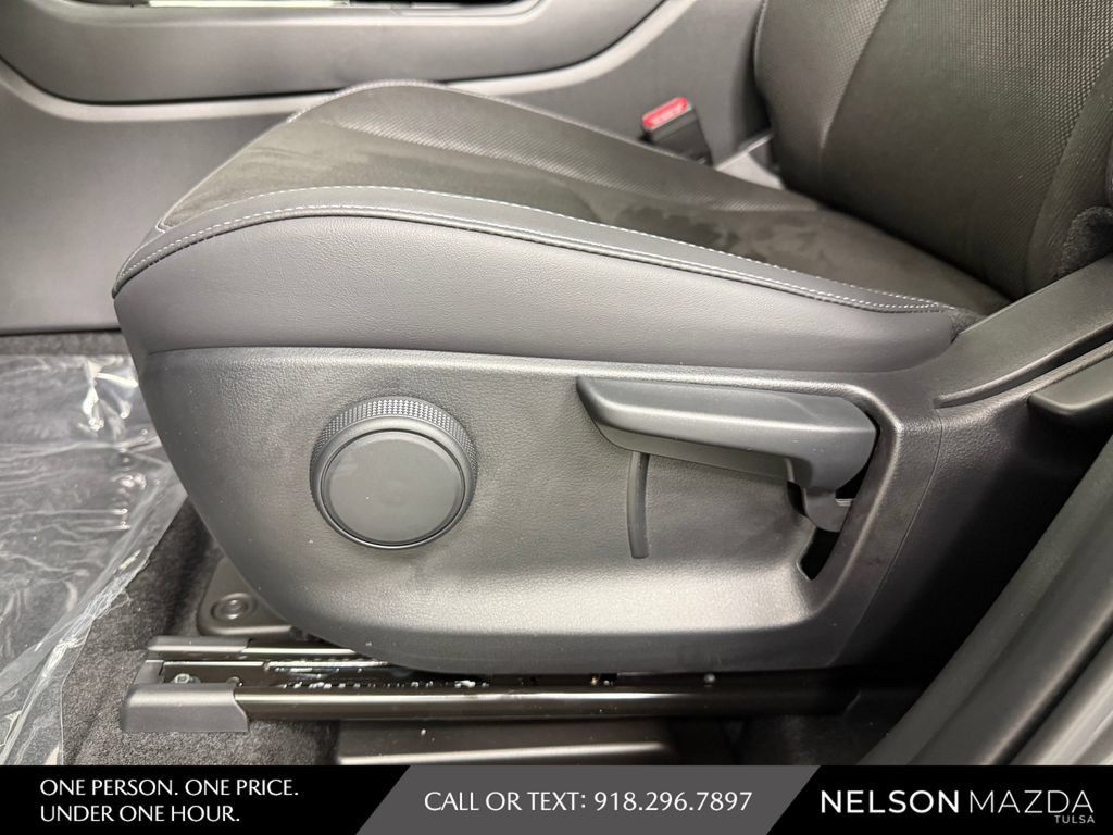 New 2026 MAZDA CX-5 Select AWD/4WD image 19