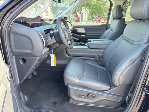 New 2026 Ford Expedition Active RWD image 20