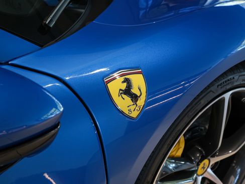 Used 2024 Ferrari 296 GTS image 25