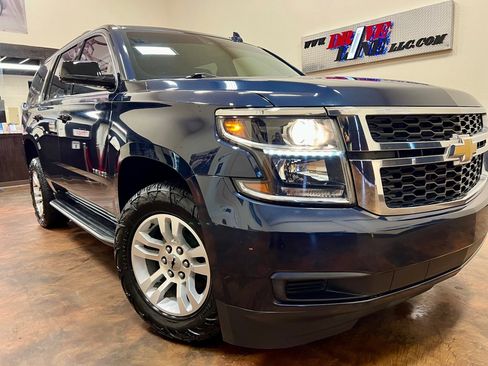 Used 2019 Chevrolet Tahoe LT image 44