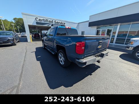Used 2017 Chevrolet Silverado 1500 LT w/ Texas Edition RWD image 8